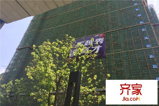 越秀星匯君泊三期1號樓施工進度（20150801）