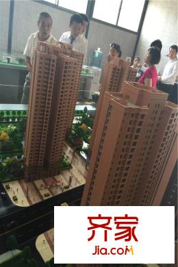 瑞云居外展點(diǎn)客戶(hù)看房（20150830）