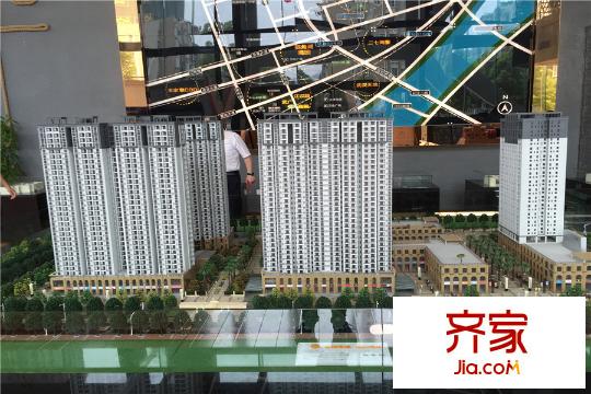 長投景城漢口年華營銷中心展示沙盤正面（20150718）