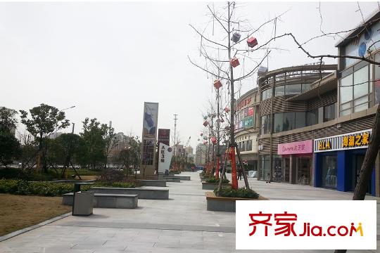 長投景城漢口年華周邊漢口城市廣場商業(yè)