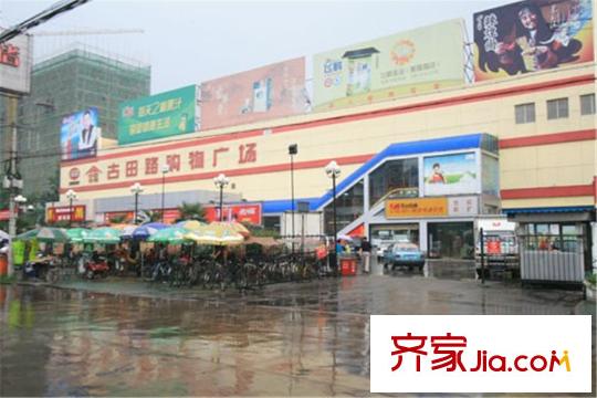 千禧城周邊中百倉(cāng)儲(chǔ)