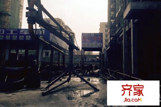怡華逸天地項(xiàng)目?jī)?nèi)工地（20150602）