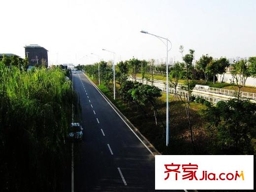 金地瀾菲溪岸周邊四新南路全景