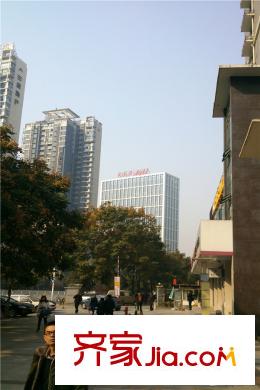 萬(wàn)科漢口傳奇唐樾周邊馬路