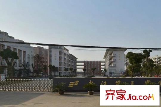 復(fù)地海上海周邊武漢市第三中學(xué)