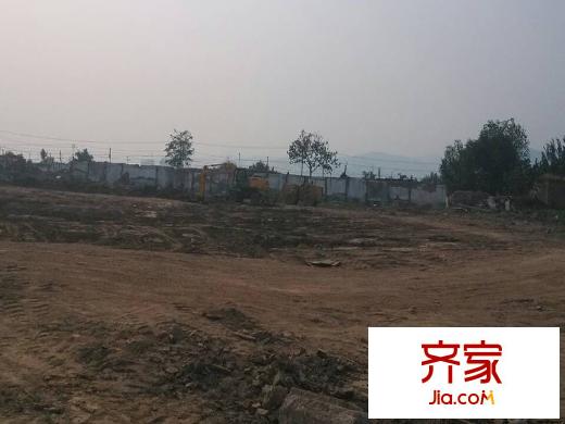 帝景公館實(shí)景圖工地實(shí)景（2013-8-22）