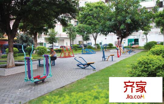 新建路和康樂街口省商務(wù)廳宿舍外景圖太原  