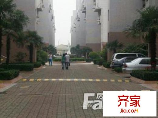 御花園假日廣場(chǎng)外景圖太原  