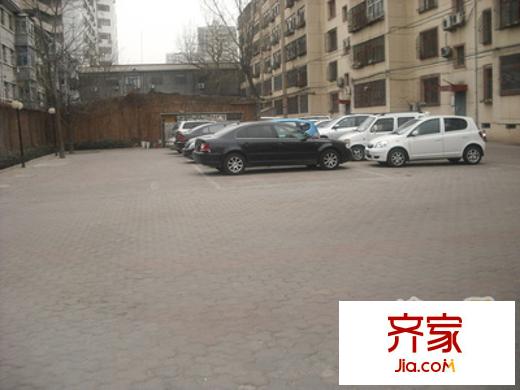 體育西路省人事廳宿舍外景圖 