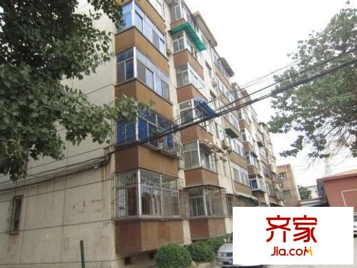 警官學(xué)校宿舍外景圖 