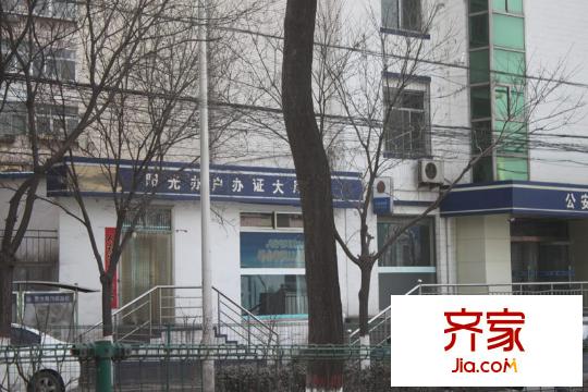 東唐花園實景圖小區(qū)對面公安局
