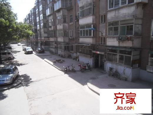 西礦街煤運(yùn)宿舍外景圖太原  