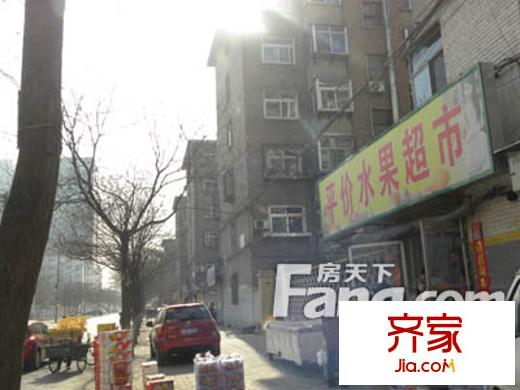 太原長城光電子工業(yè)公司宿舍外景圖DSCN9237