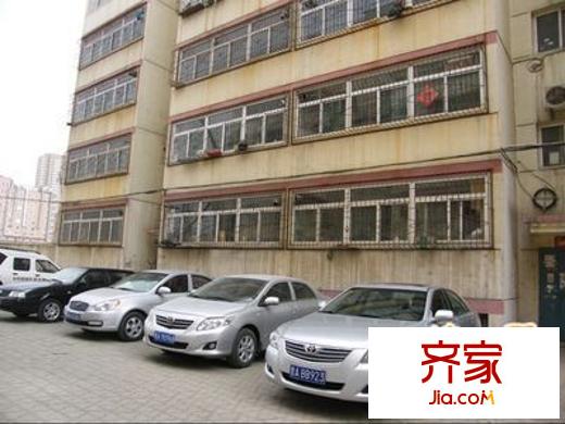 太原衛(wèi)校長風(fēng)小區(qū)