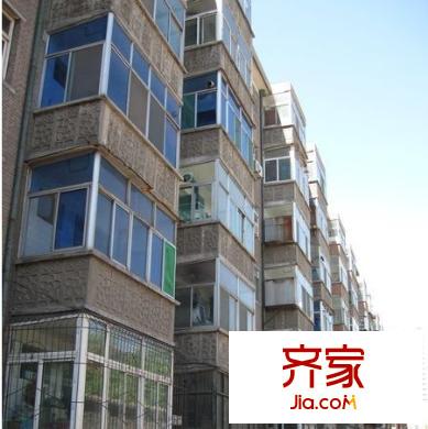 財(cái)貿(mào)學(xué)校宿舍外景圖太原  