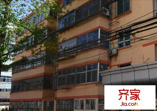 公園路小學(xué)外景圖太原  