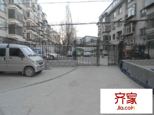 興華南小區(qū)外景圖 