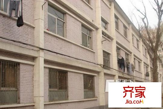 師范學(xué)院南校區(qū)宿舍外景圖太原  