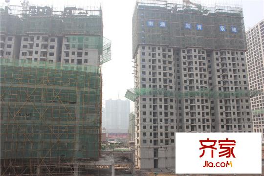 太原鳳凰城工地實(shí)景（2015-09-25）