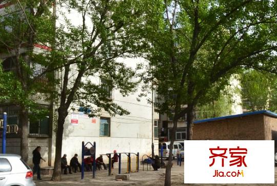 南內(nèi)環(huán)大華宿舍外景圖太原  