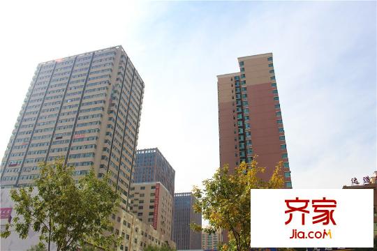 晉陽(yáng)紫城樓體（2015-10-21）