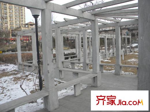 府東公園6棟南向20米-五龍公園