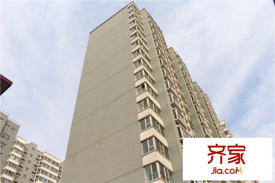 領(lǐng)寓樓體（2015-10-20）