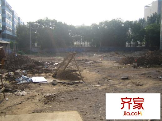 新星花園工地實(shí)景（2010-07-20）