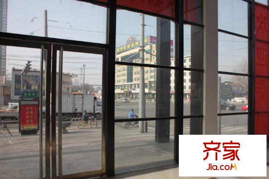 黃金海岸售樓部實(shí)景（2013.1.5）