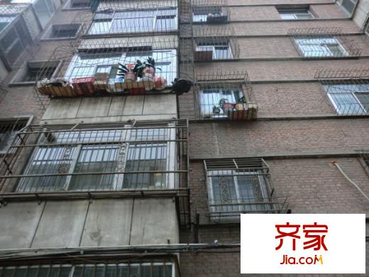 國防工辦宿舍