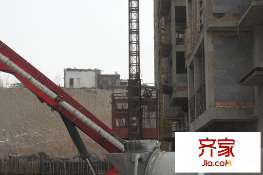 悅?cè)R山施工現(xiàn)場（2012.12.31）