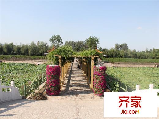 漫香林溪小區(qū)內(nèi)長亭（20131017）