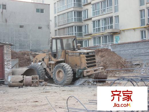 東方錦繡城施工現(xiàn)場（2013.1.16）