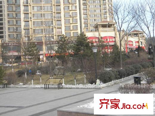 東方錦繡城東向900米-五龍公園