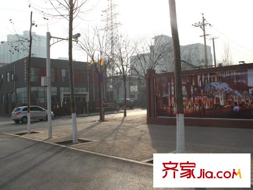 金澤國際廣場西礦街和下元北二條交叉口 
