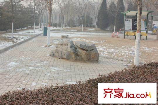 金澤國際廣場周邊迎澤西大街玉門河公園