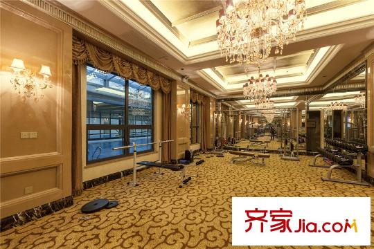 天璽公館小區(qū)配套健身房