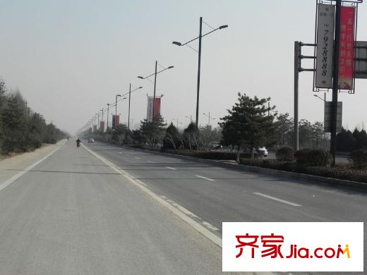 龍景逸墅周邊龍城大街3