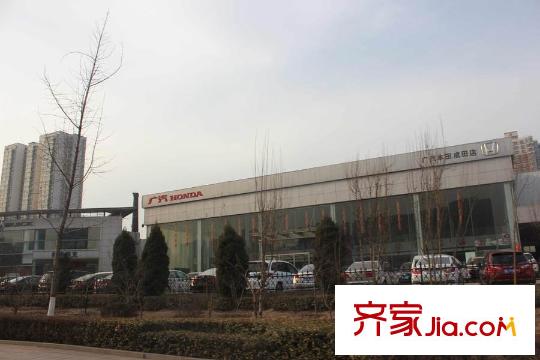 海唐廣場本田4s店