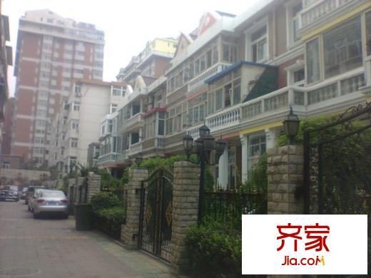 晉府花園小區(qū)外景圖 
