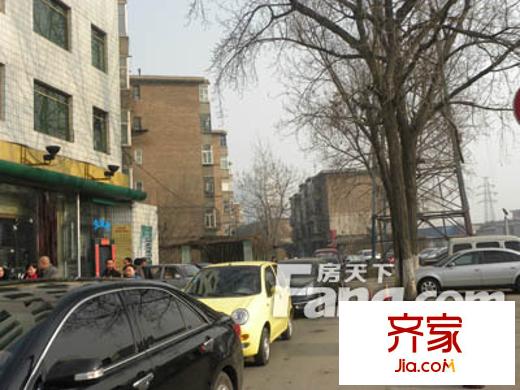 南內(nèi)環(huán)機床廠宿舍外景圖太原  