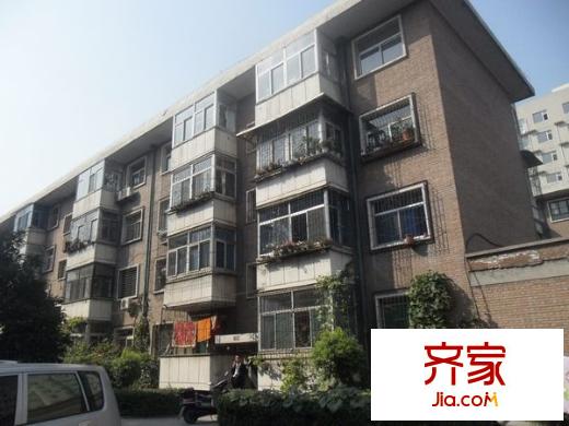 平陽路天龍宿舍外景圖