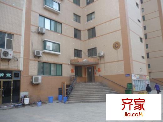 君臨大廈外景圖 