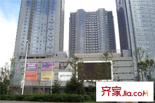 澤潤(rùn)世家公館周邊配套之國(guó)貿(mào)大廈