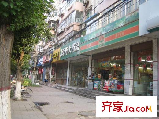 安泰花園配套圖斜對面路北