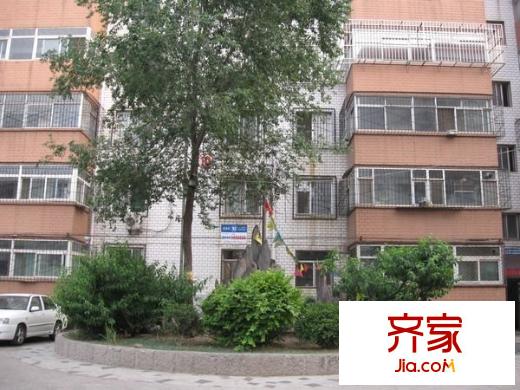 少管所宿舍外景圖 