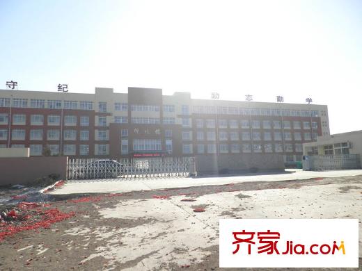 吉上太和城周邊配套北安中學(xué)
