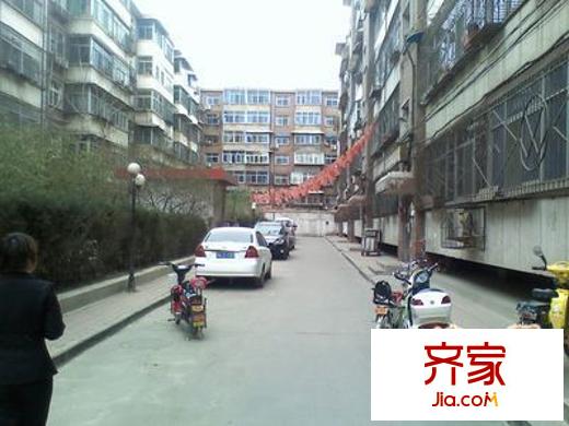 南內(nèi)環(huán)小區(qū)外景圖 