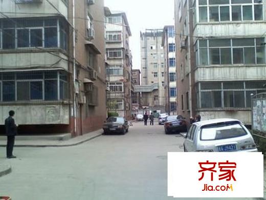 南內(nèi)環(huán)小區(qū)外景圖 