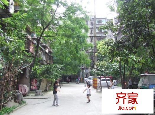 財貿(mào)學校宿舍外景圖太原  